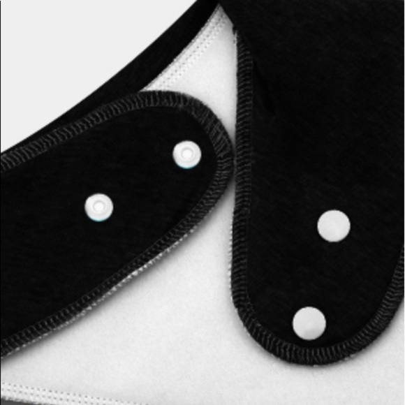 Baby Bandana Organic Bib - Picture 2 of 3